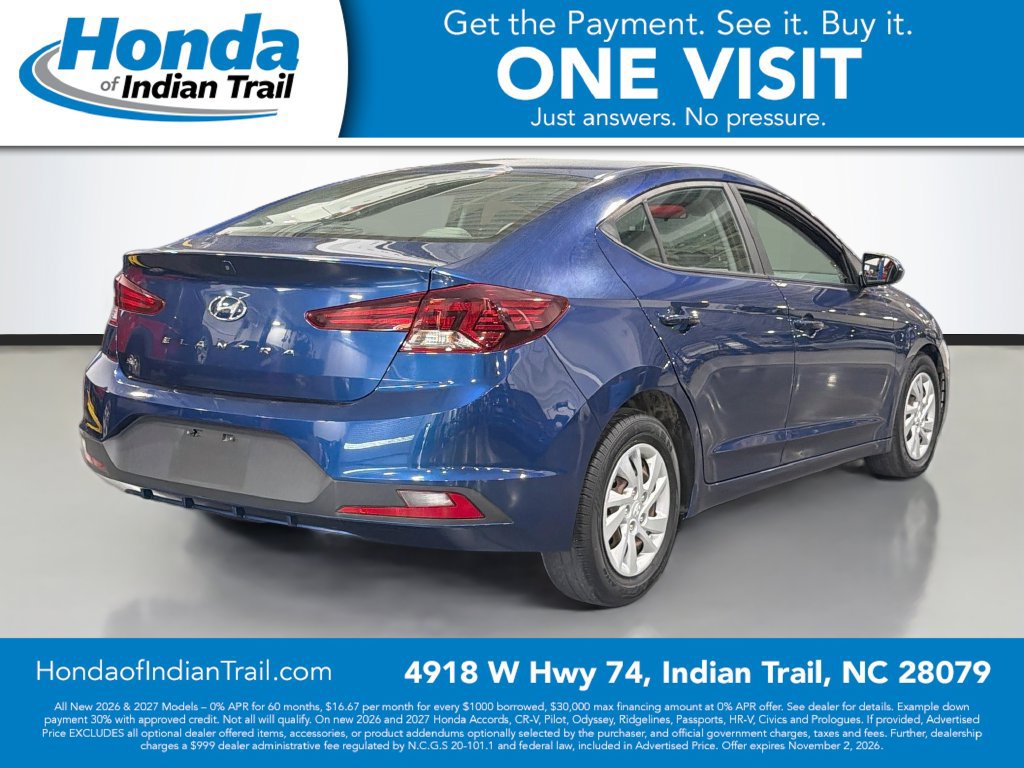 Used 2020 Hyundai Elantra SE FWD image 2