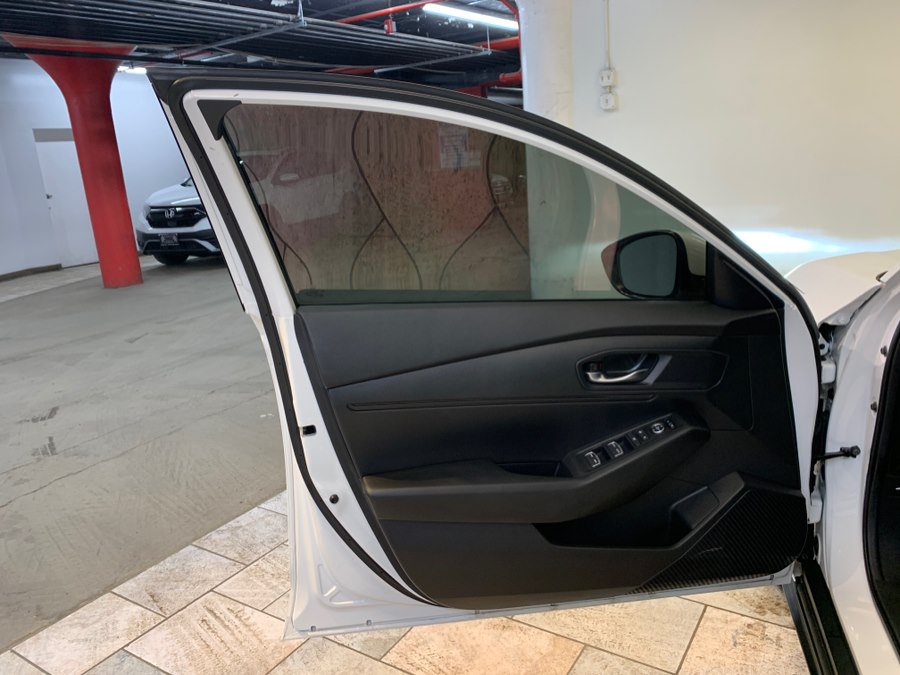 Used 2025 Honda Accord LX image 14
