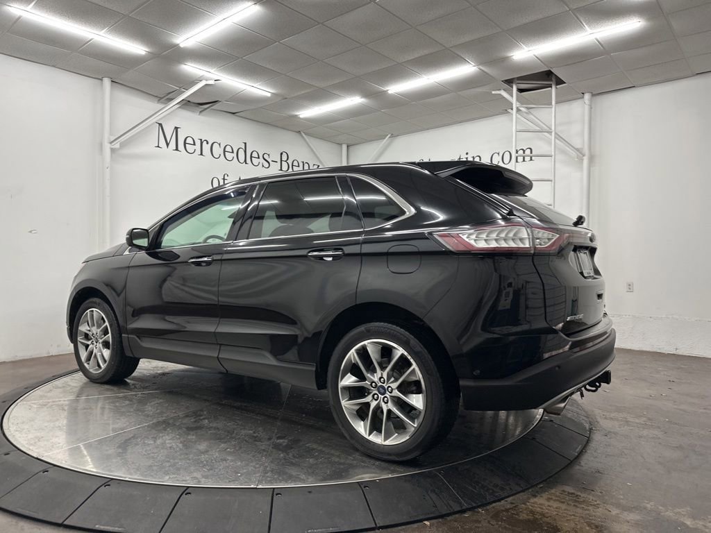 Used 2018 Ford Edge Titanium w/ Equipment Group 302A AWD/4WD image 5