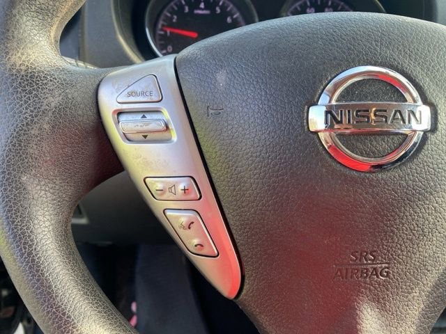 Used 2015 Nissan Versa SV w/ SV Appearance Package FWD image 16