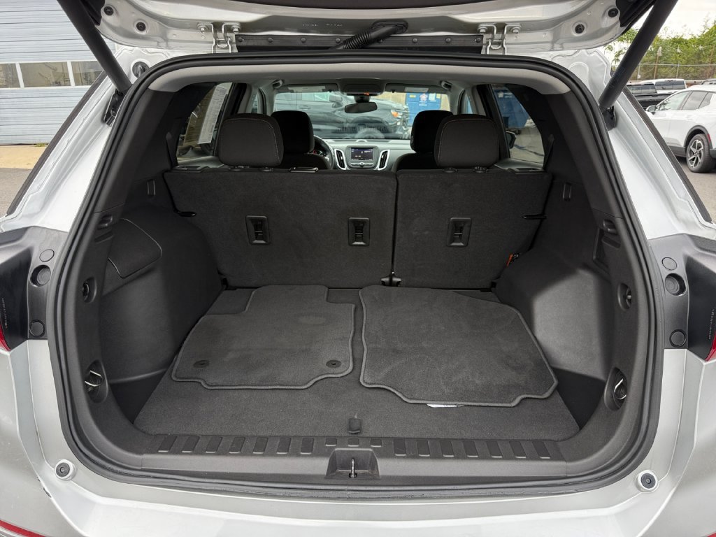 Used 2021 Chevrolet Equinox LT AWD/4WD image 23