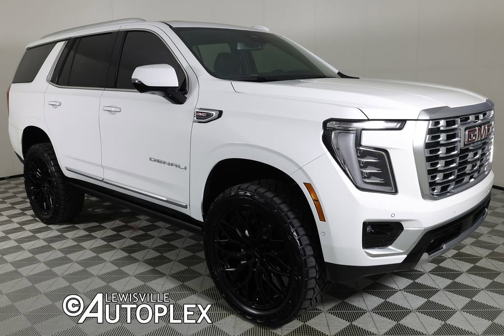 Used 2026 GMC Yukon Denali w/ Sun & Power Step Package AWD/4WD image 3