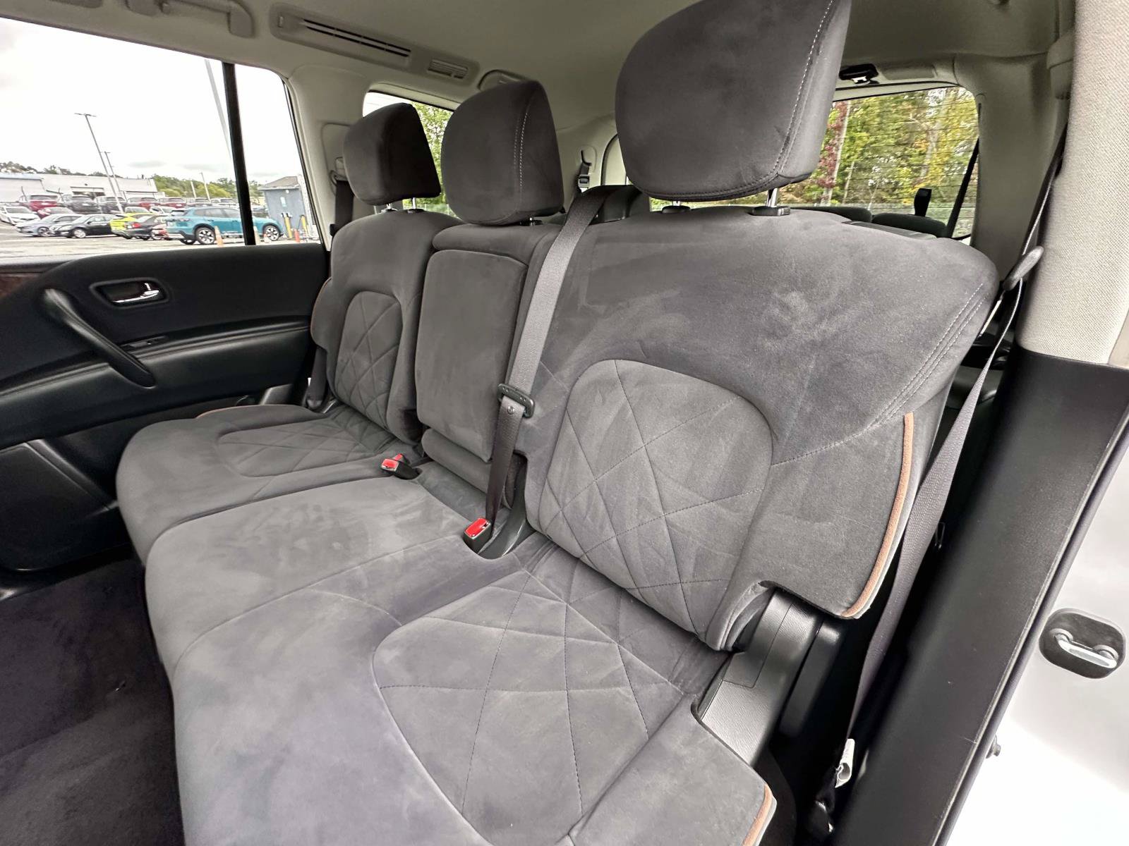 Used 2017 Nissan Armada SV AWD/4WD image 31