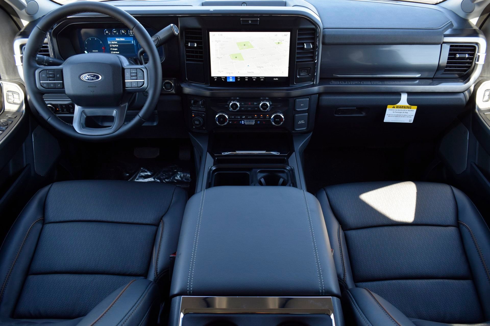 New 2026 Ford F250 Lariat w/ Chrome Package image 7