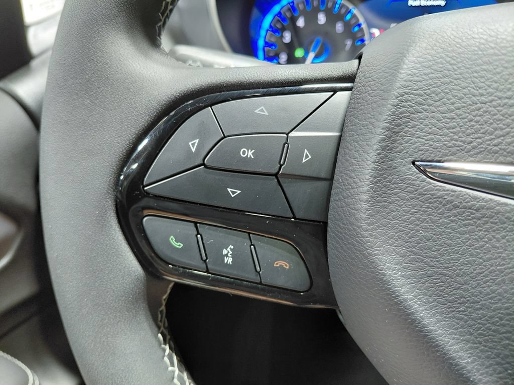 New 2026 Chrysler Pacifica Limited w/ S Appearance Package AWD/4WD image 38