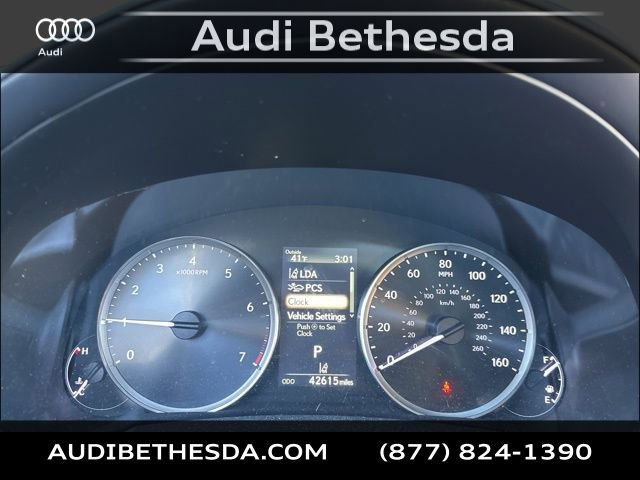 Used 2020 Lexus IS 300 AWD image 15