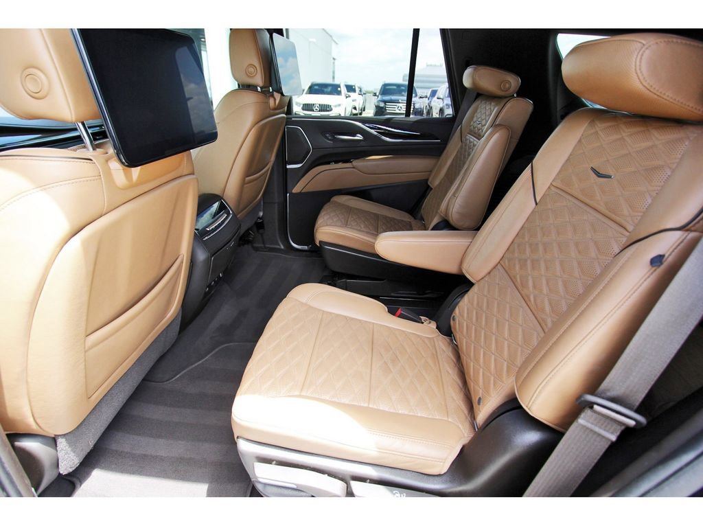 Used 2021 Cadillac Escalade Sport w/ Driver Assist Tech Package RWD image 7