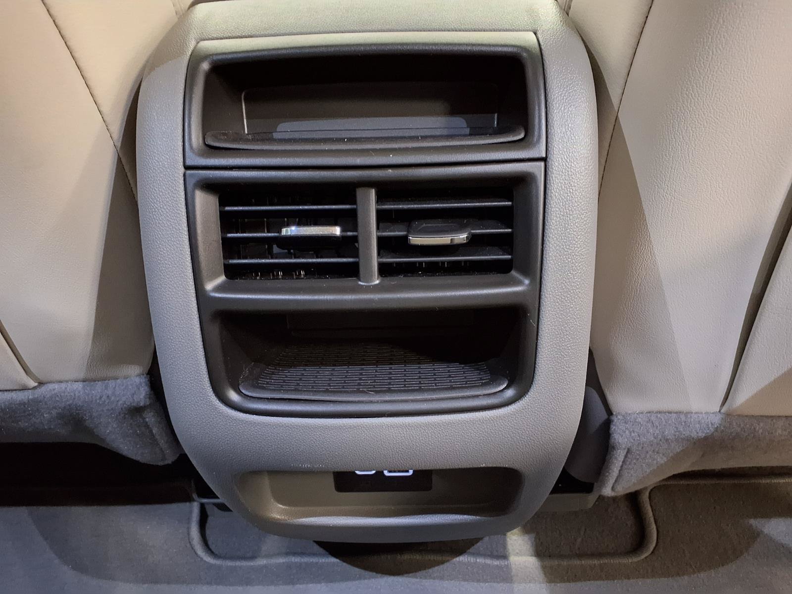 Certified 2025 Cadillac XT5 Premium Luxury FWD image 16