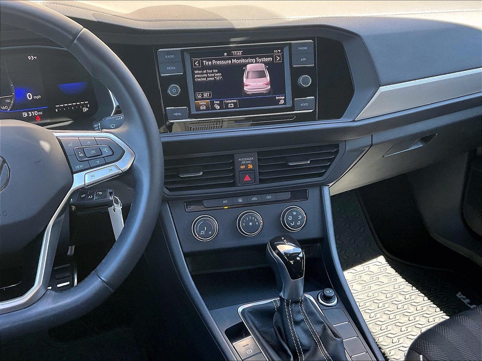 Certified 2023 Volkswagen Jetta Sport FWD image 5