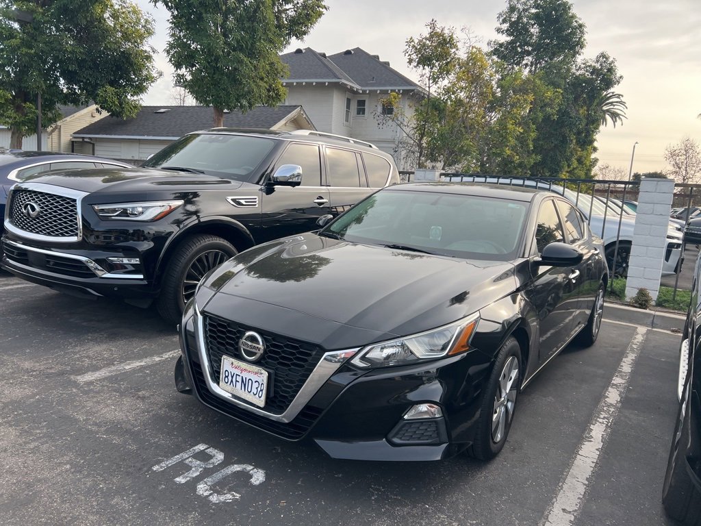 Used 2019 Nissan Altima 2.5 S image 2