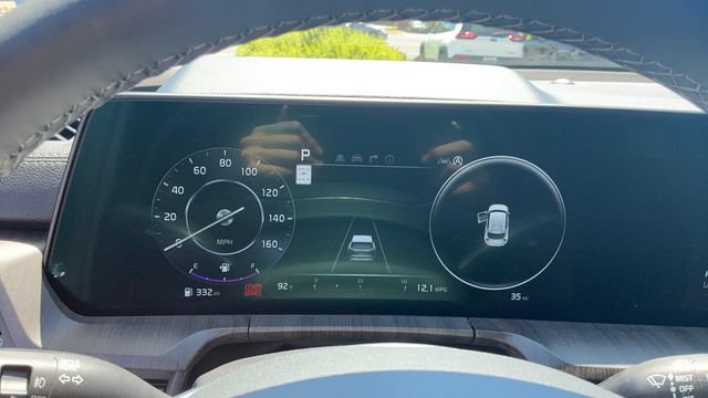 Used 2025 Kia Telluride SX w/ SX Captain's Chair Package AWD/4WD image 40