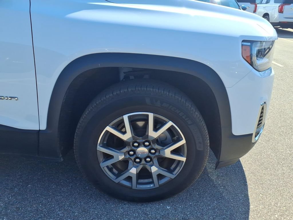 Used 2020 GMC Acadia SLE w/ Driver Convenience Package FWD image 25