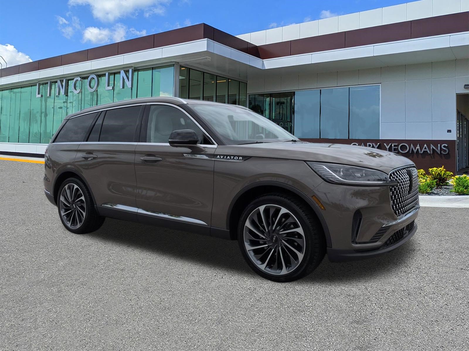 New 2026 Lincoln Aviator Reserve AWD/4WD image 2