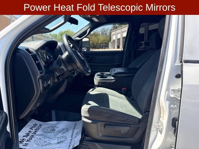 Used 2024 RAM 3500 Tradesman w/ Chrome Appearance Group AWD/4WD image 14