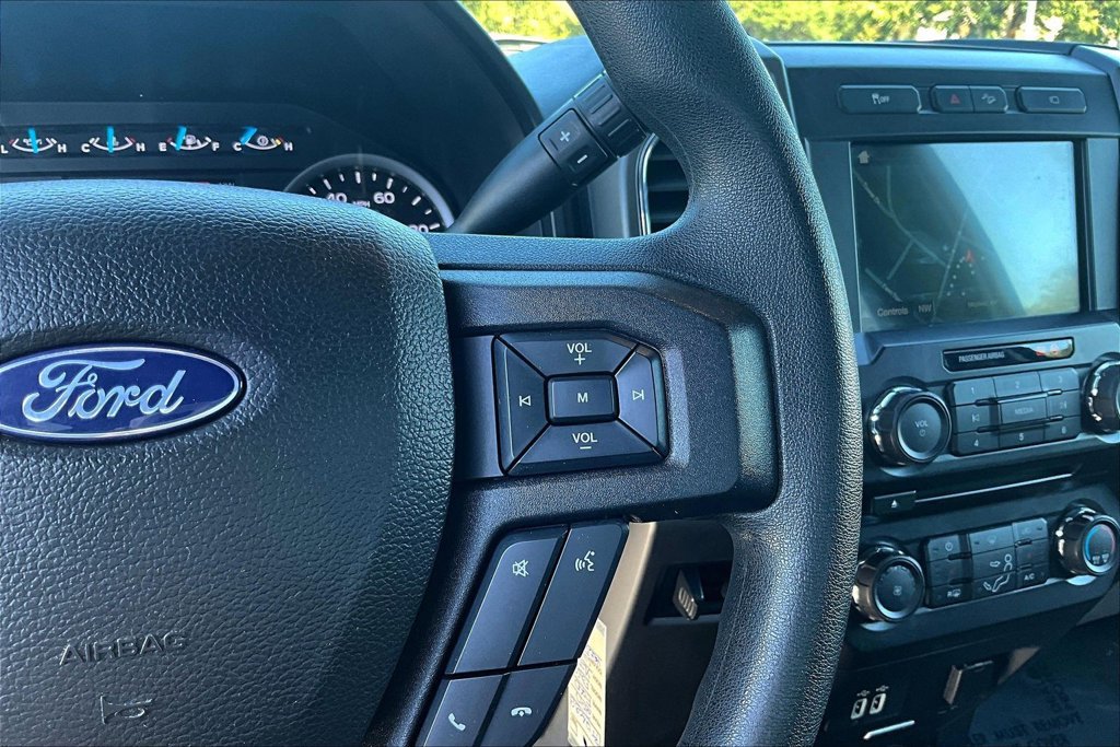 Used 2017 Ford F250 XLT w/ XLT Premium Package AWD/4WD image 14