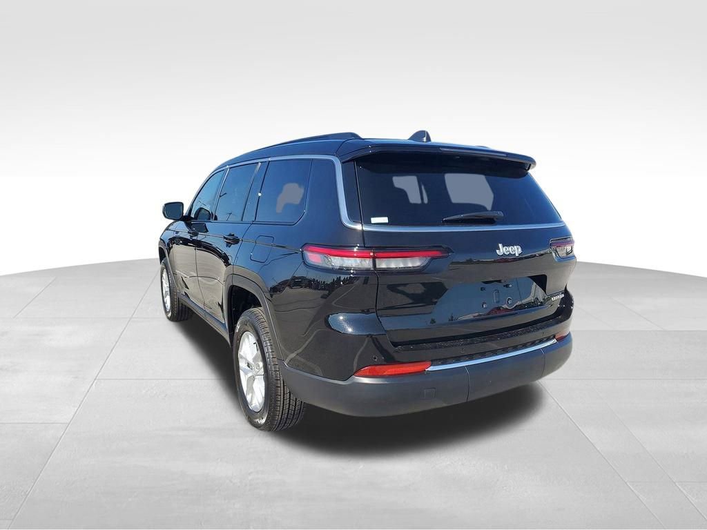 New 2025 Jeep Grand Cherokee L Laredo image 4