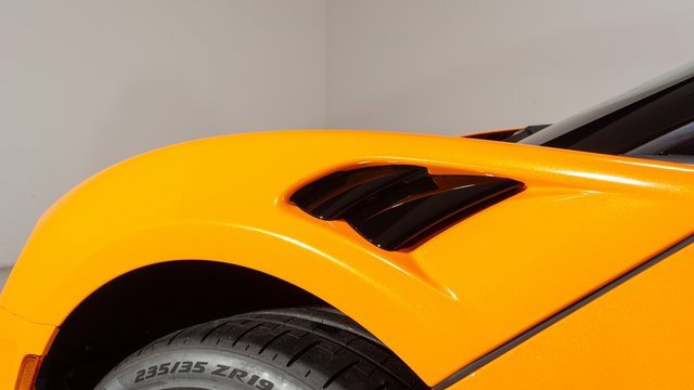 New 2025 McLaren Artura image 24