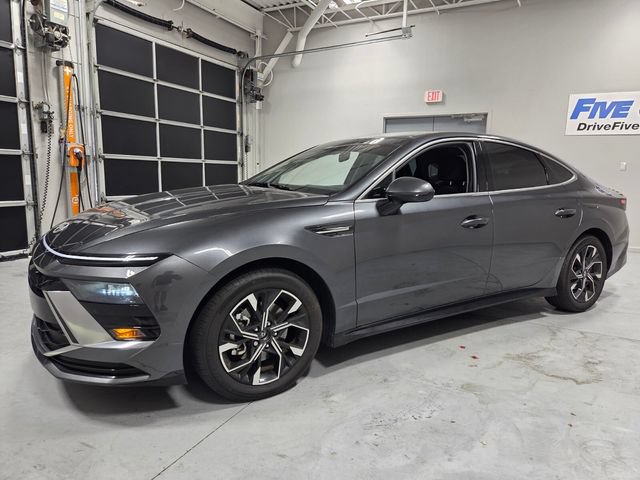 Certified 2024 Hyundai Sonata SEL FWD image 3