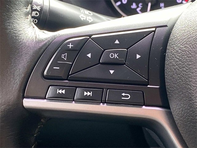 Used 2022 Nissan Sentra SV w/ Trunk Package image 18