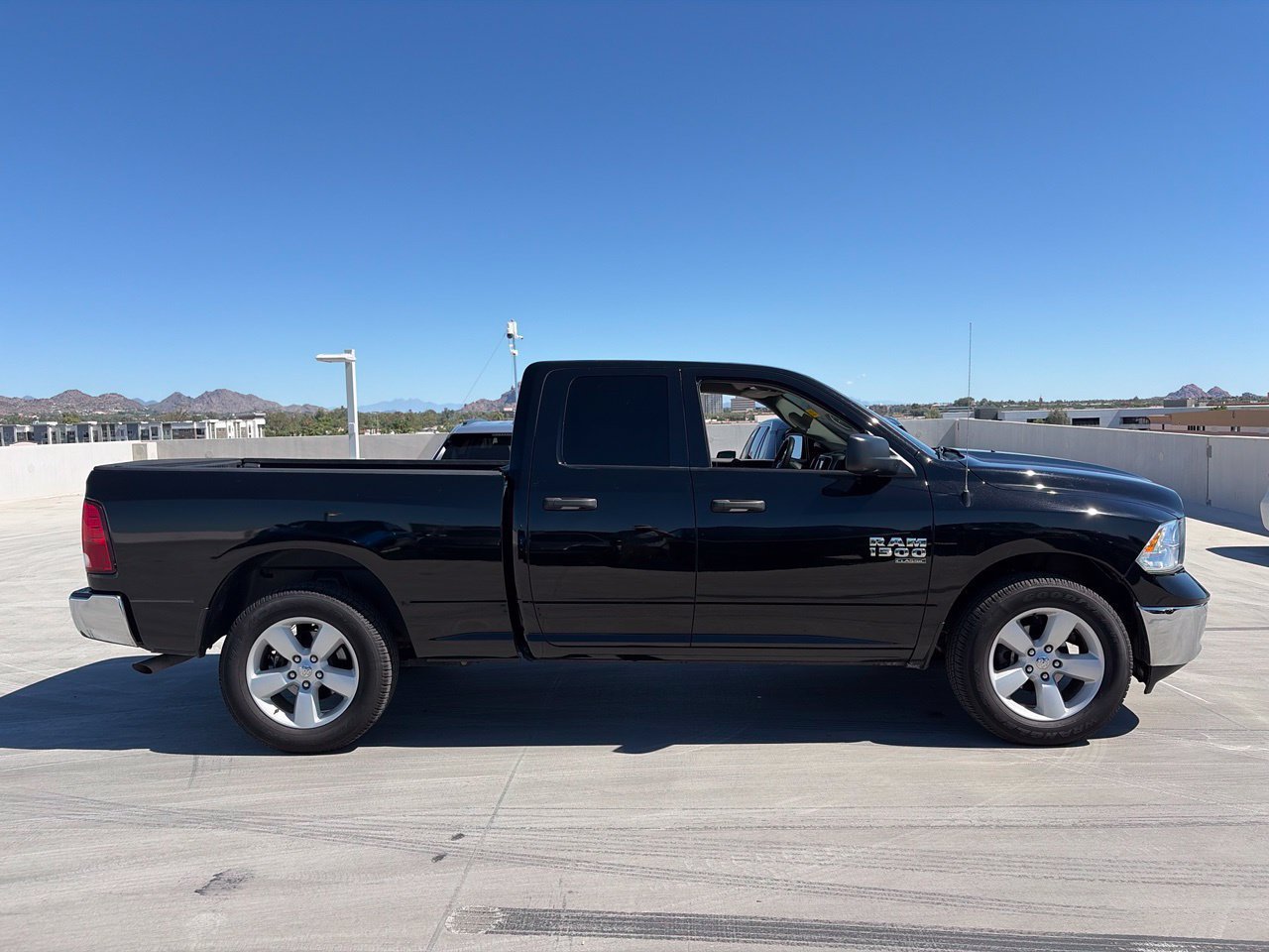 Used 2024 RAM 1500 Classic SLT AWD/4WD image 3