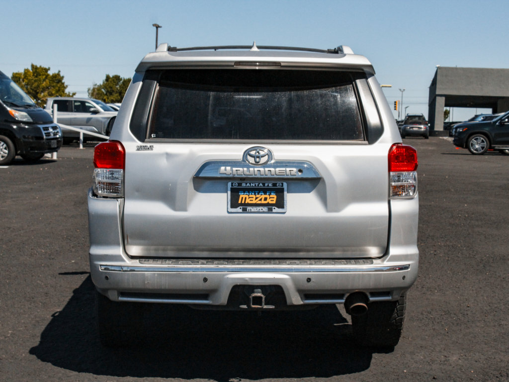 Used 2011 Toyota 4Runner SR5 w/ Premium Pkg w/Leather AWD/4WD image 7