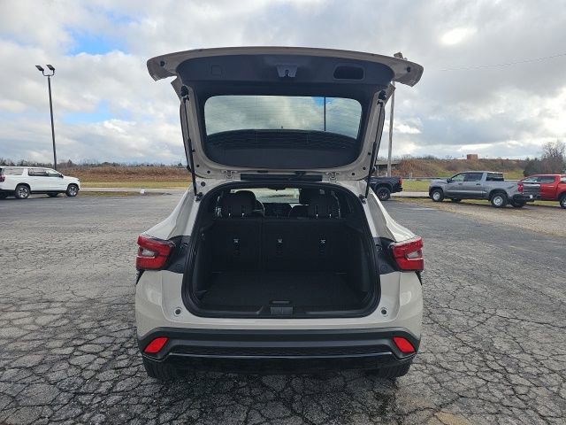 New 2026 Chevrolet Trax RS image 9