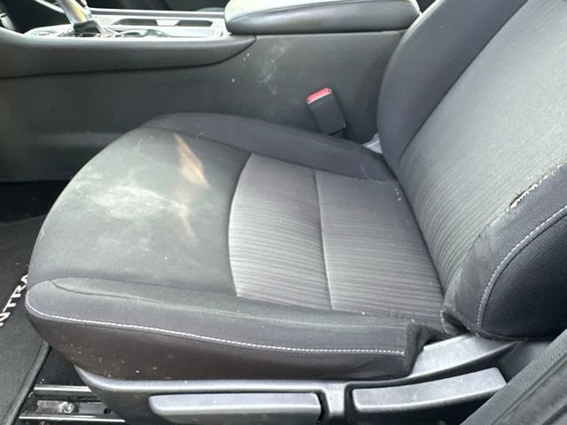 Used 2023 Nissan Sentra SV FWD image 33
