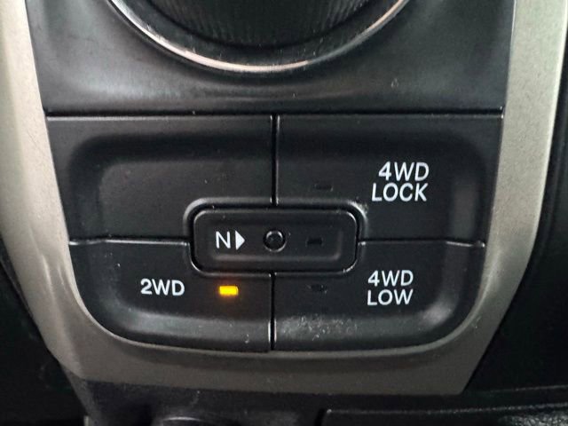 Used 2014 RAM 1500 Outdoorsman image 18