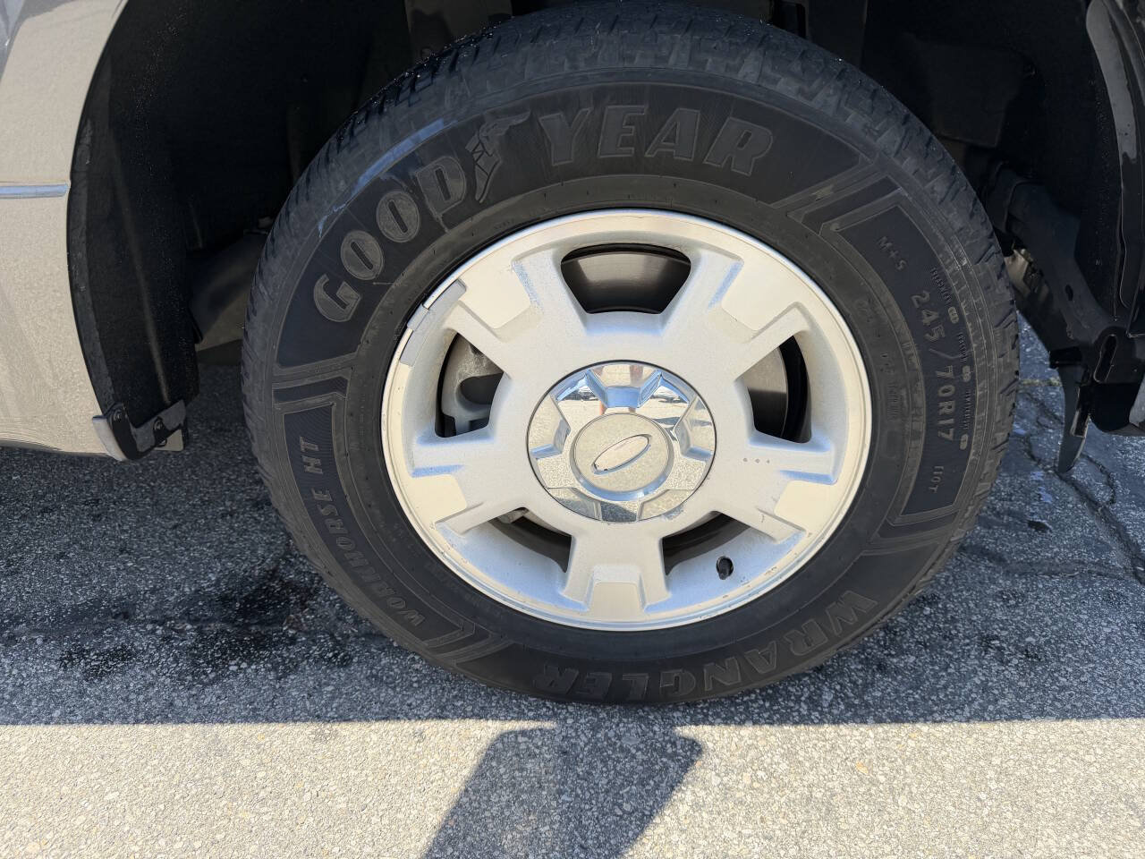 Used 2016 Ford F150 XL w/ Equipment Group 101A Mid RWD image 15