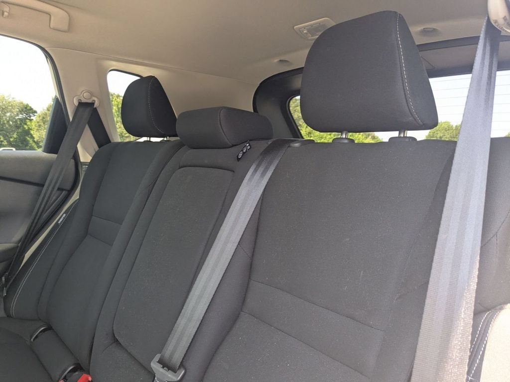 Used 2024 Nissan Rogue S AWD/4WD image 26
