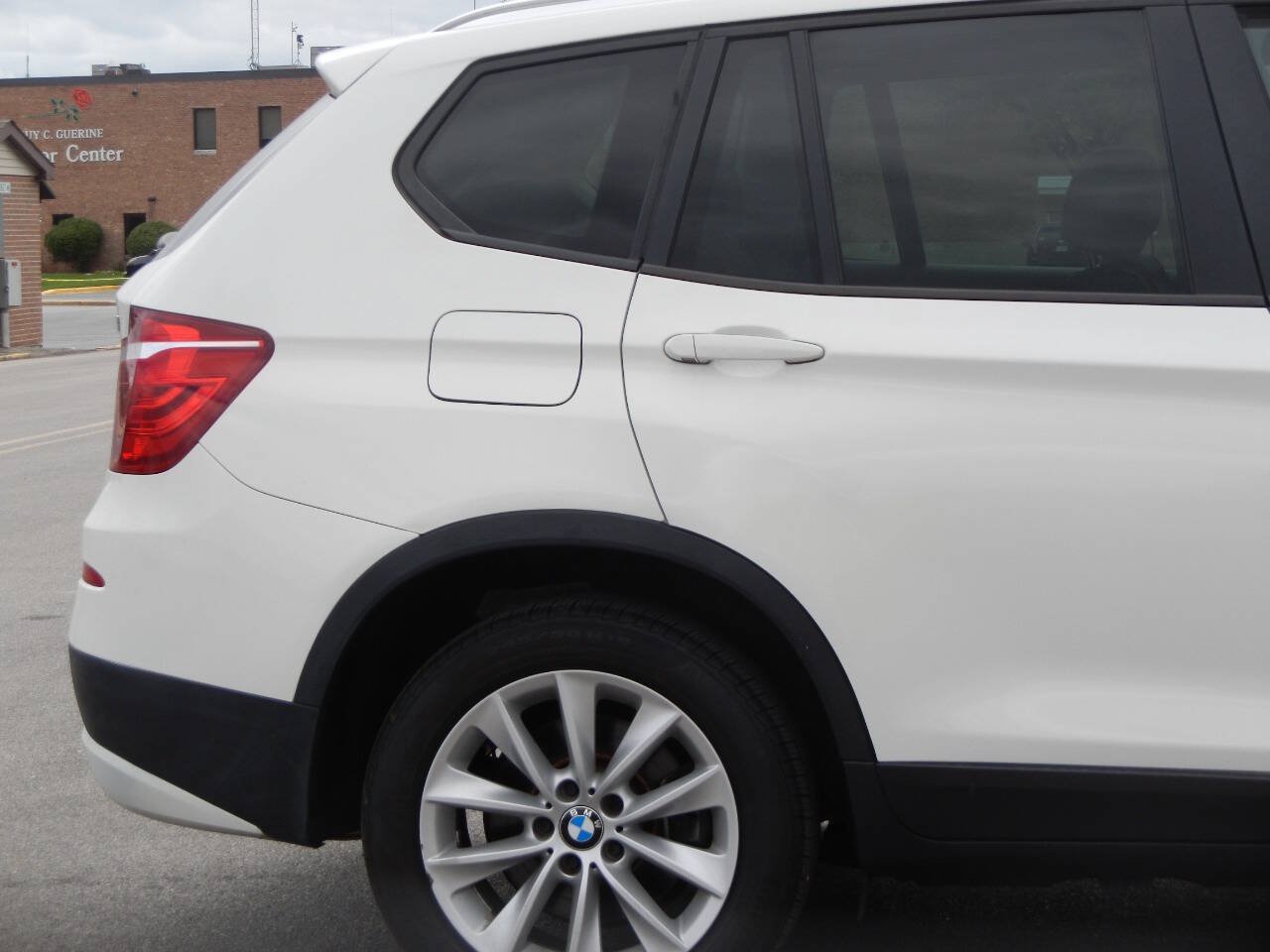 Used 2014 BMW X3 xDrive28i AWD/4WD image 23