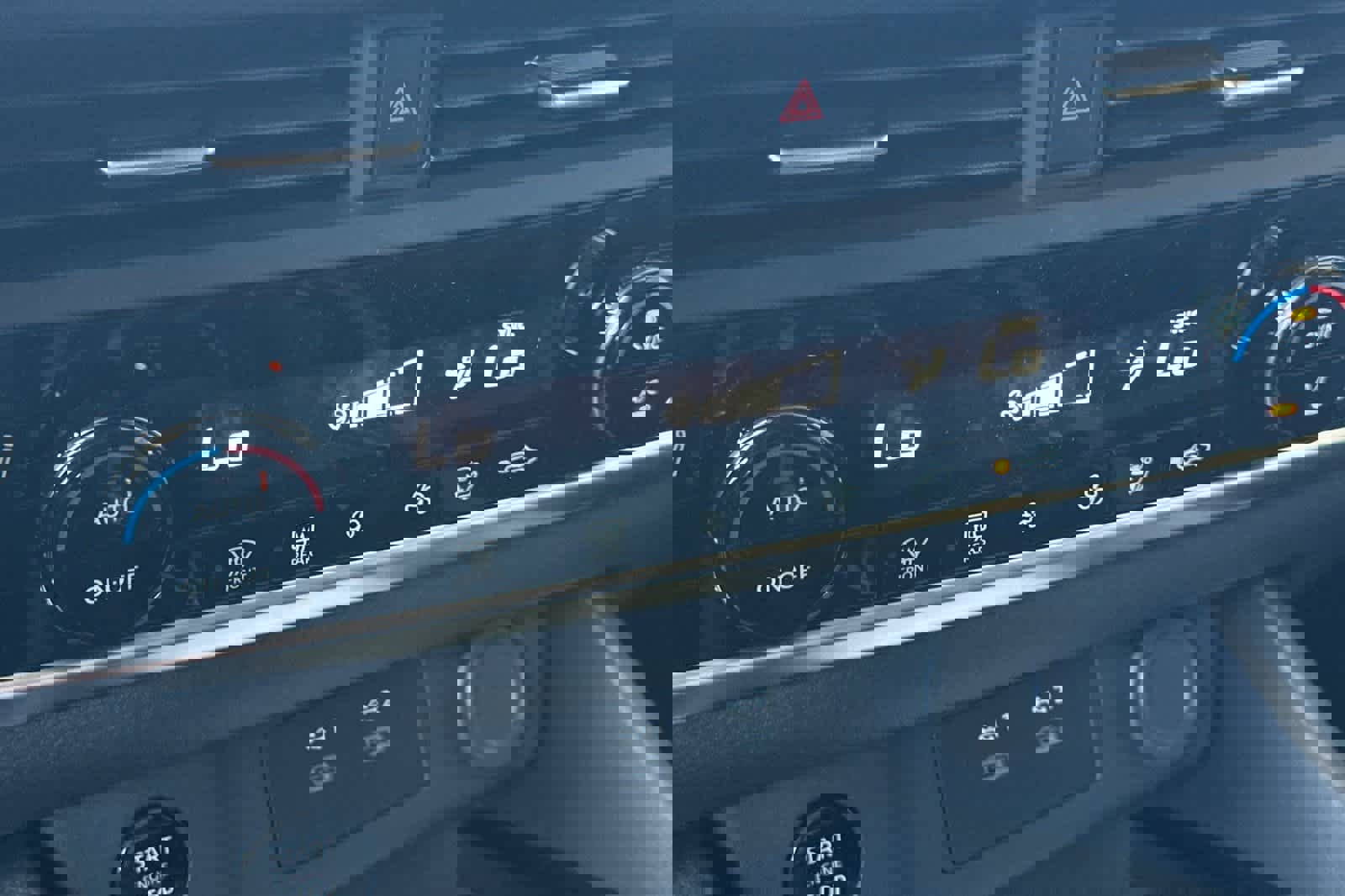 New 2026 Nissan Rogue SV image 24