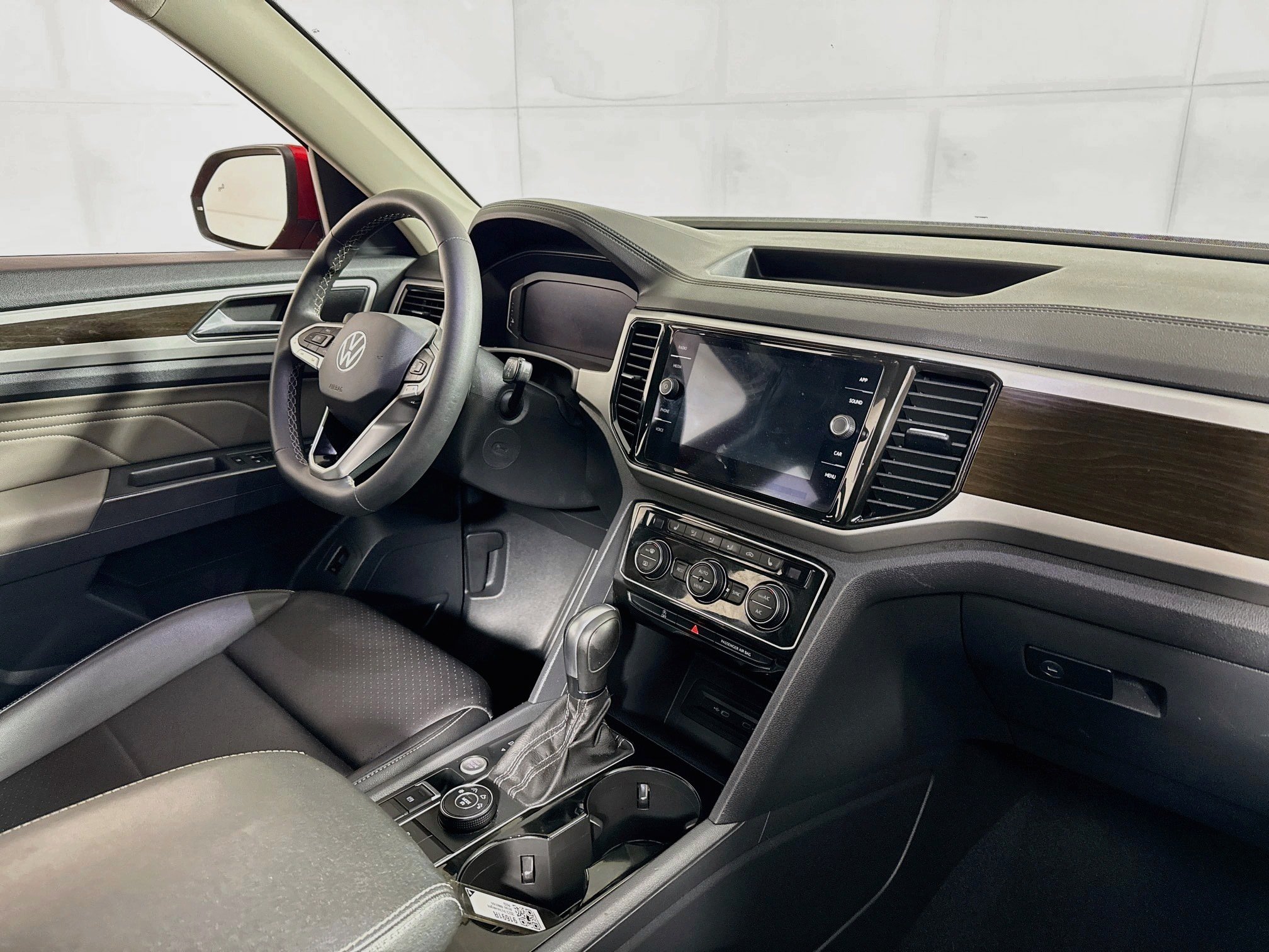 Used 2023 Volkswagen Atlas SE w/ Panoramic Sunroof Package AWD/4WD image 29