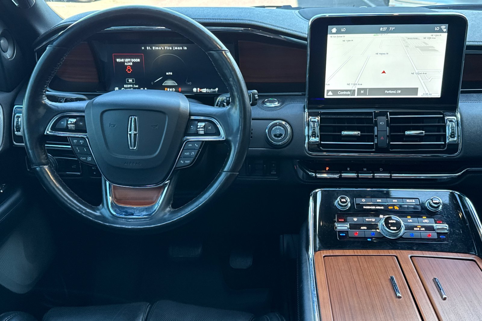 Used 2019 Lincoln Navigator L Reserve AWD/4WD image 14