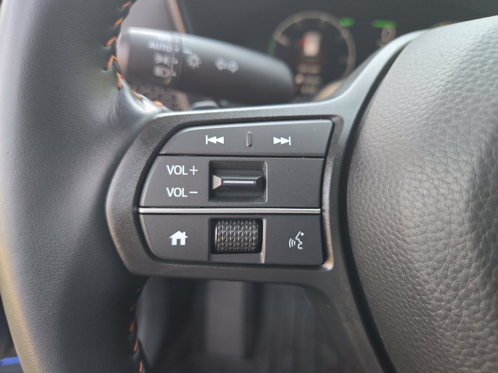 Used 2025 Honda CR-V Sport-L image 12