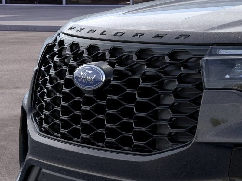 New 2026 Ford Explorer ST-Line w/ ST-Line Street Pack AWD/4WD image 17
