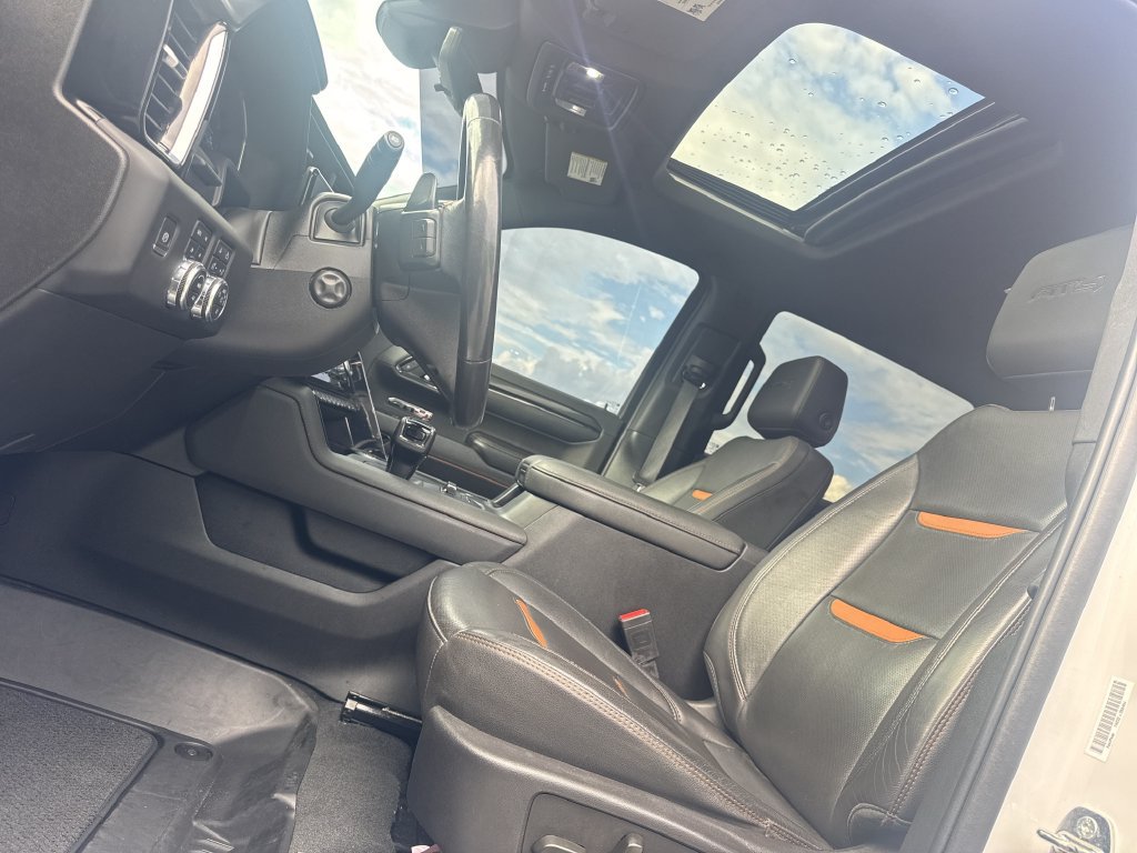Used 2023 GMC Sierra 1500 AT4 w/ Technology Package AWD/4WD image 34