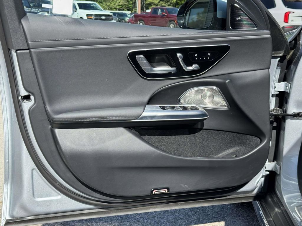 Used 2025 Mercedes-Benz E 450 4MATIC All-Terrain Wagon image 18
