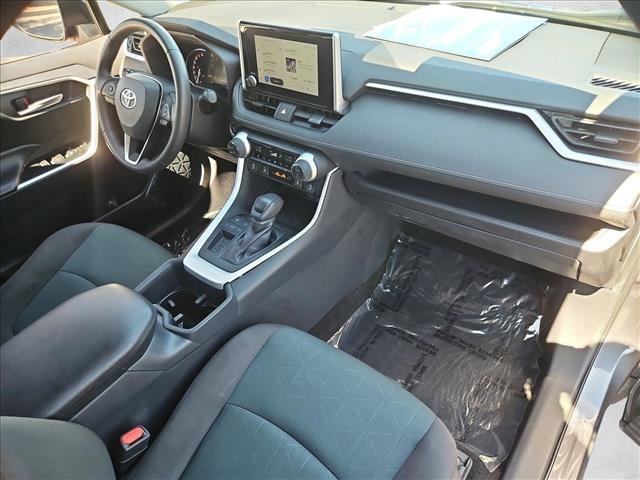 Used 2025 Toyota RAV4 XLE w/ Weather Package FWD image 27