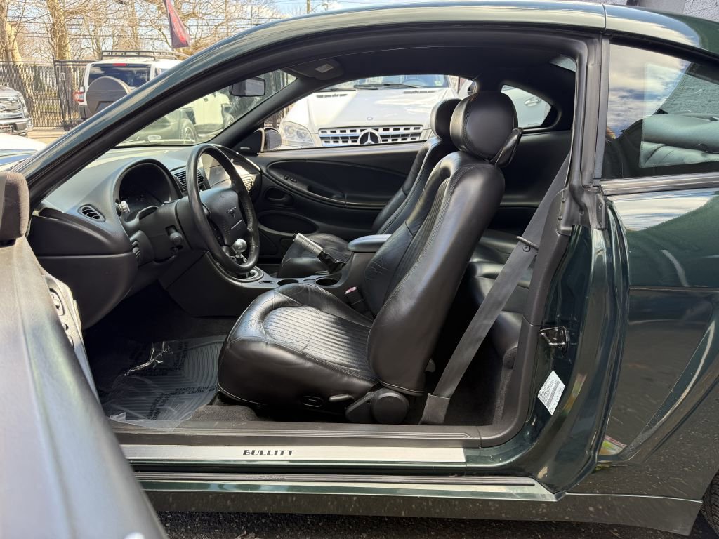 Used 2001 Ford Mustang GT RWD image 9