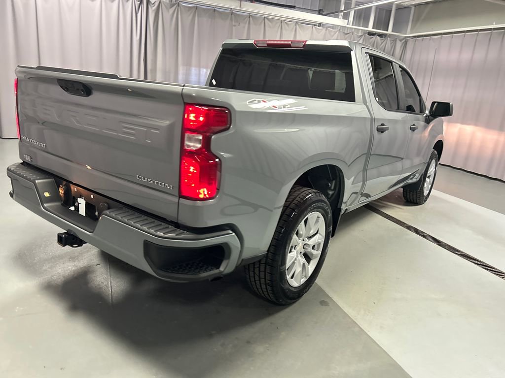 Used 2023 Chevrolet Silverado 1500 Custom image 7