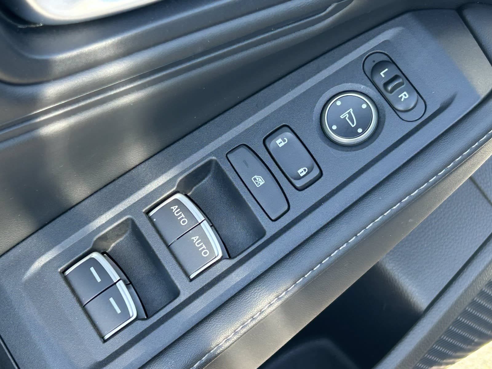 Used 2024 Honda Accord Sport image 27