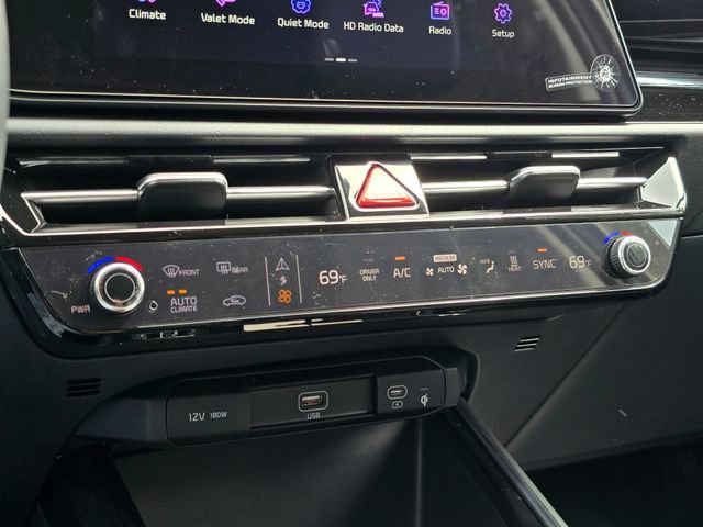 New 2026 Kia Niro Wind FWD image 22