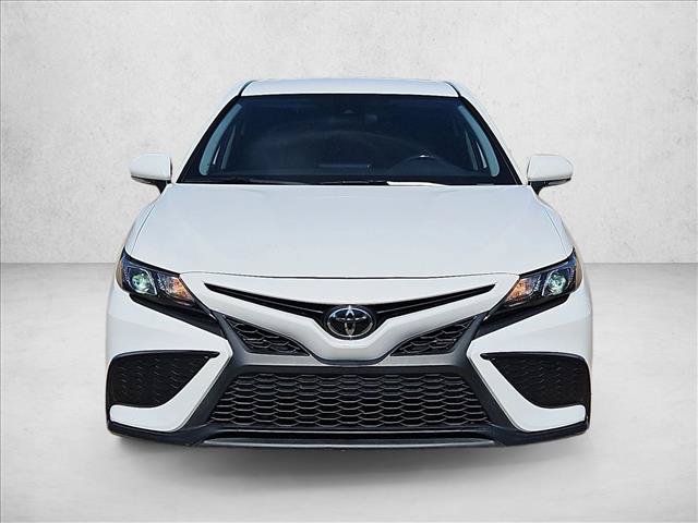 Used 2023 Toyota Camry SE FWD image 2