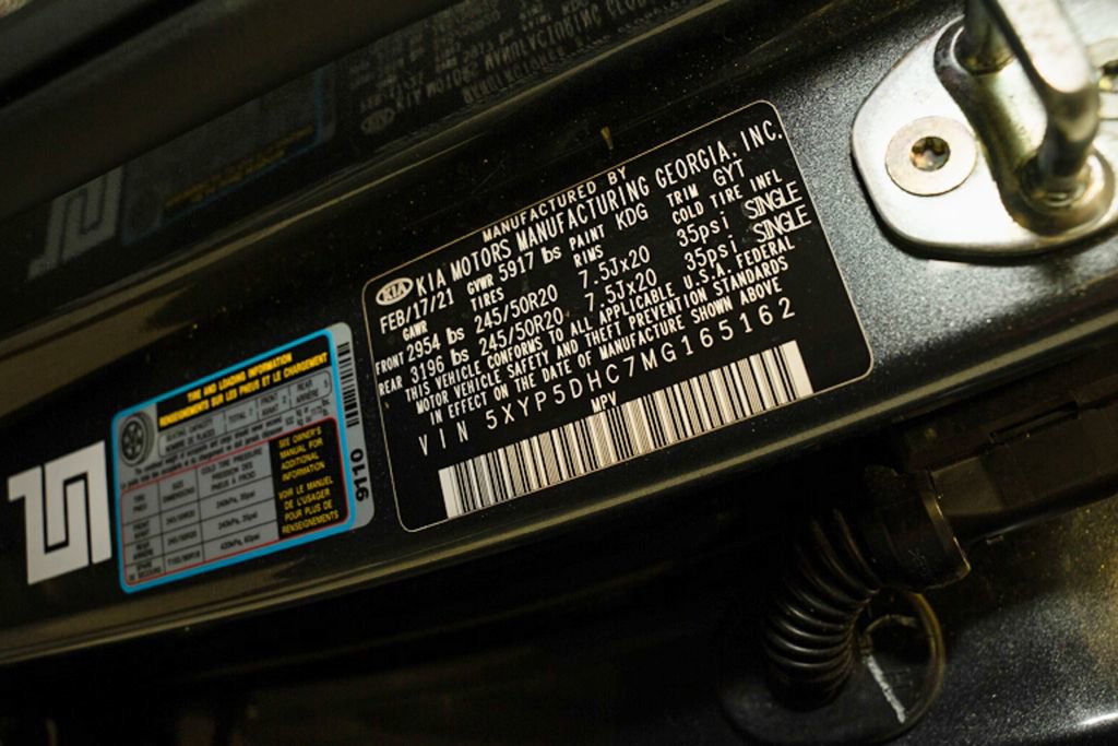 Used 2021 Kia Telluride SX w/ SX Prestige Package image 24