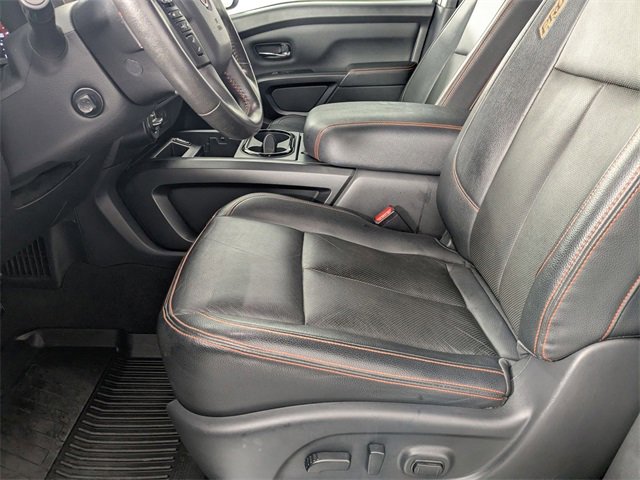 Used 2023 Nissan Titan PRO-4X w/ Pro-4x Convenience Package image 13