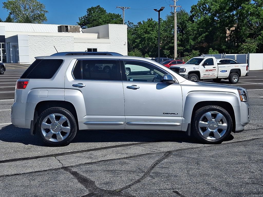 Used 2014 GMC Terrain Denali w/ LPO, Protection Package AWD/4WD image 7