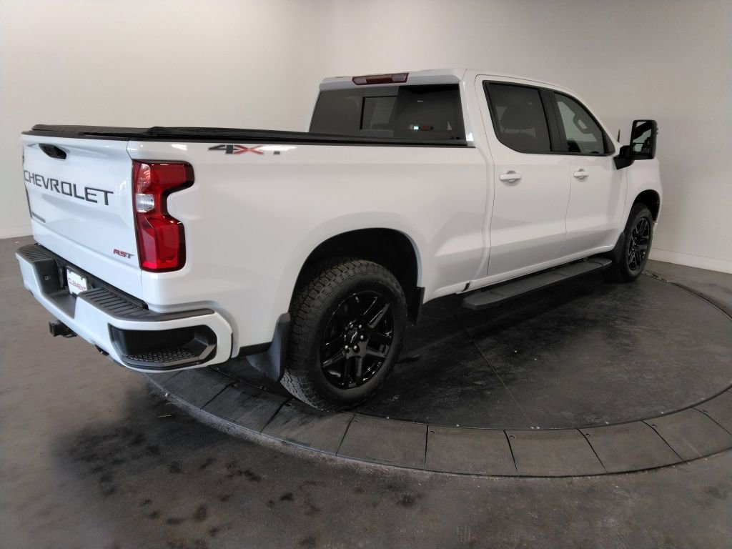 Used 2024 Chevrolet Silverado 1500 RST w/ Convenience Package II image 5