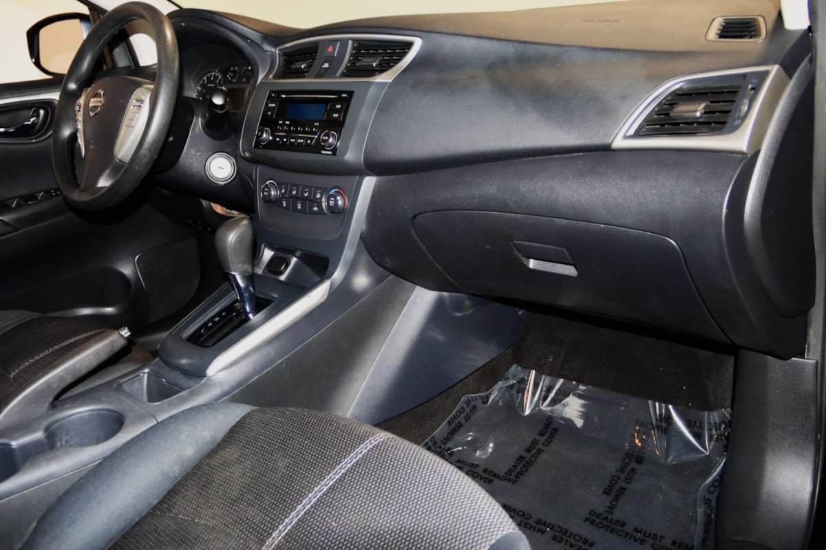 Used 2017 Nissan Sentra S FWD image 50