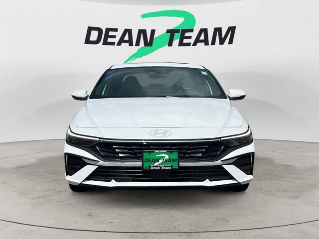 New 2025 Hyundai Elantra Limited image 2